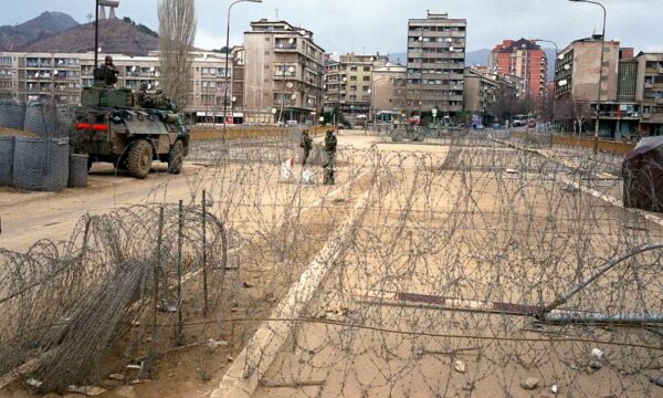 lvv-ja-kujton-krimet-e-spastrimin-e-shqiptareve-ne-vitin-2000-ne-veri