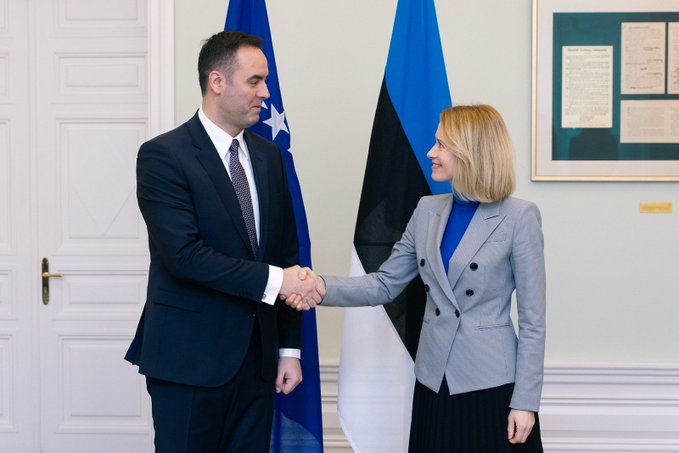 konjufca-takohet-edhe-me-kryeministren-e-estonise,-kallas