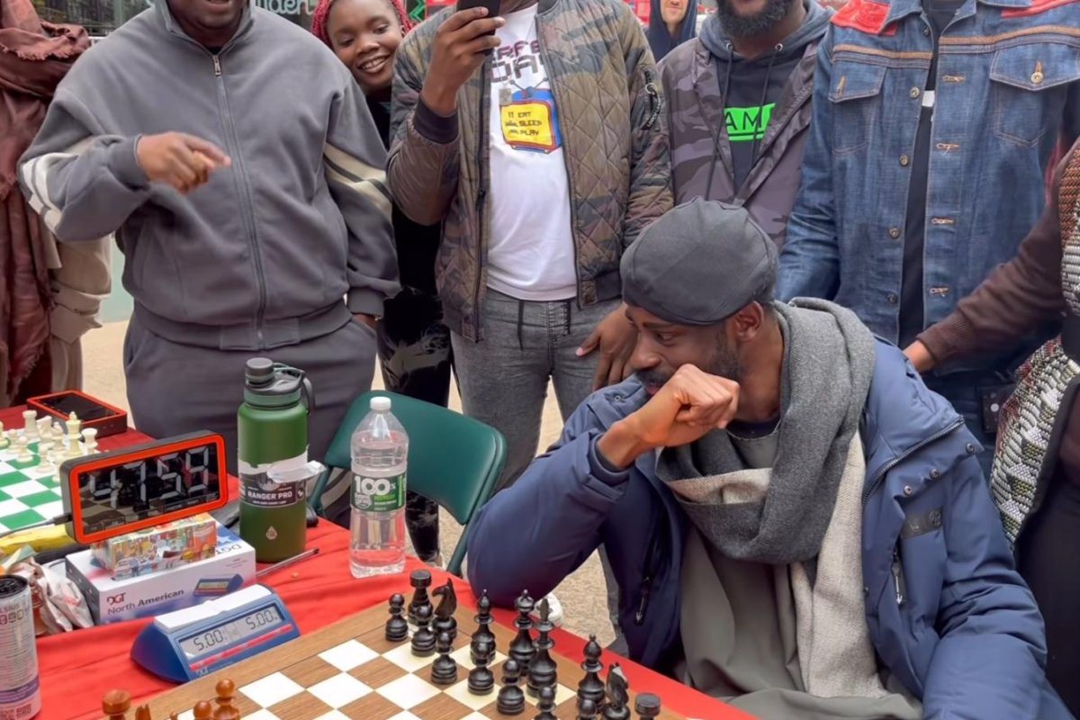 burri-nigerian-synon-te-luaje-shah-per-60-ore-rresht,-qellimi-rekordi-guinnes