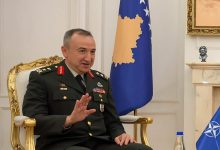 komandanti-i-kfor-it-thote-se-ngjarjet-e-ndodhura-vitin-e-kaluar-ne-kosove-cenuan-sigurine-e-rajonit