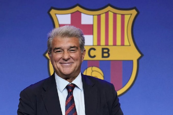 ​barcelona-zgjidh-ceshtjen-e-sponsorit,-arrin-marreveshje-1.5-miliarde-euro