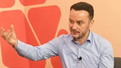molliqaj-nervoz-me-opoziten:-i-sherbyen-kurtit-ne-krizen-e-presidentit