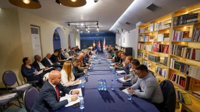 bajrami-dhe-hoti-munguan-ne-mbledhjen-e-ldk-se-per-“bashkimin-me-osmanin”