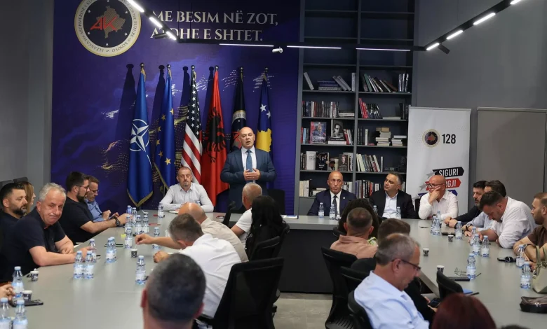 propozimi-i-pare-nga-opozita:-aleanca-e-gatshme-te-beje-kuorumin-per-zgjedhjen-e-presidentit-pa-hyre-ne-qeveri,-propozon-pakete-prioritetesh-zhvillimore