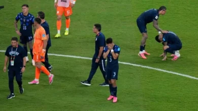 federata-e-futbollit-te-uruguait-anulon-fluturimin-carter-te-lojtareve-nga-kupa-e-botes-si-ndeshkim