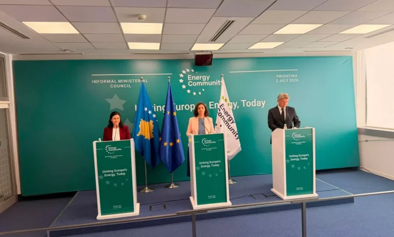 kosova-kerkon-veprim-ndaj-serbise-ne-komunitetin-e-energjise,-rizvanolli:-nuk-do-te-qendrojme-duarkryq