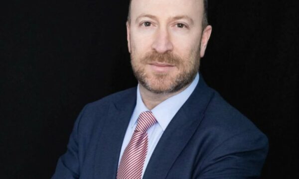 ngerci-i-(pa)tejkalueshem:-nje-analize-sociopsikologjike-e-krizes-politike-ne-kosove