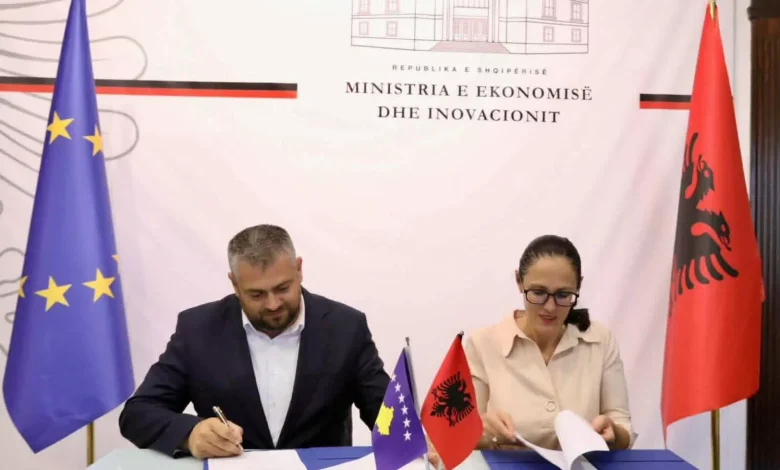 kosova-dhe-shqiperia-benshkruajne-marreveshje-te-re-per-punesim