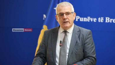 “pres-me-shume”,-svecla-i-reagon-shqiperise-per-qendrimin-ndaj-serbise