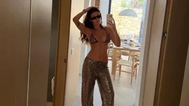 nora-istrefi-shkelqen-ne-plazh,-shfaqet-joshese-ne-bikini