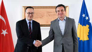 kurti-falenderon-ambasadorin-turk-ne-takimin-lamtumires:-turqia,-partnere-dhe-aleate-e-rendesishme-e-kosoves