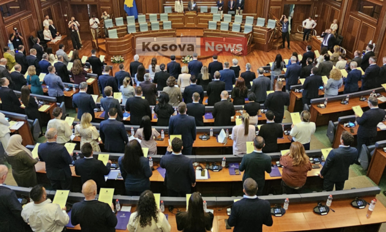 seanca-e-konstituimit-te-kuvendit,-betohen-deputetet