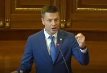 deputeti-ukrainas-qe-perkrah-pavaresine-e-kosoves-i-reagon-zelensky:-gabim-diplomatik