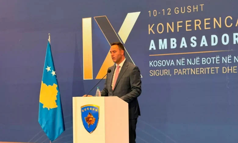 konjufca-kritikon-“qendrimet-tolerante-te-be-se”:-serbia-eshte-burim-kercenimi-dhe-destabiliteti-per-rajonin