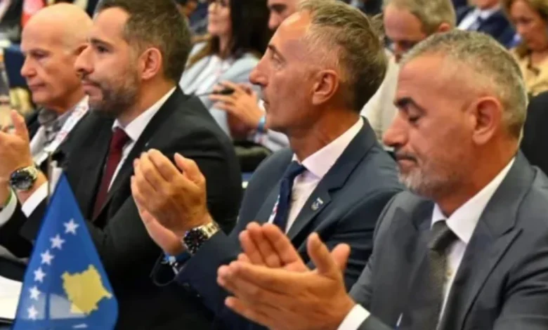 delegacioni-serb-leshon-sallen-gjate-raportimit-te-kosoves-per-prishtina-2030