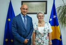 gervalla-takon-shefin-e-eulex-it,-diskutojne-per-reformen-ne-drejtesi