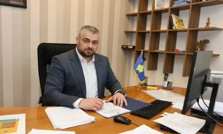 hoti:-ne-serbi-kriminelet-e-luftes-vazhdojne-te-glorifikohen