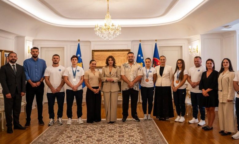 haxhiu-pret-ekipin-medalist-te-xhudos-nga-lojerat-mesdhetare