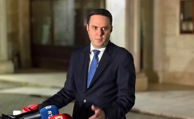 abdixhiku:-nuk-i-kemi-numrat-per-zgjedhjen-e-presidentit,-perpjekjet-do-te-vazhdojne