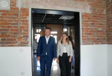 bogujevci-viziton-restaurimet-ne-mitrovice:-qyteti-me-potencial-per-turizem