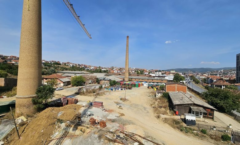 lvv-paralajmeron-ankimim-dhe-kallezim-penal-per-tulltoren:-“prishtina-nuk-eshte-placke”