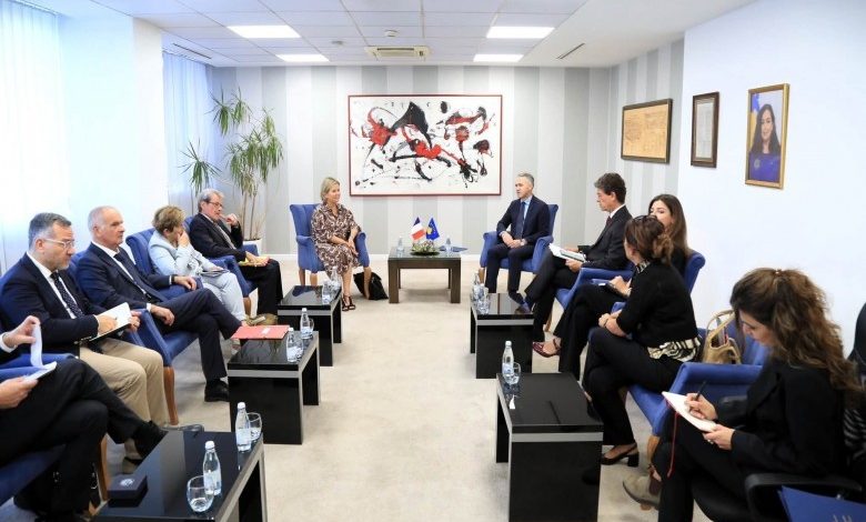 zulfaj-takon-senatoret-franceze,-diskutojne-per-reformat-dhe-integrimin-ne-be