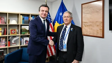 kurti-takon-kongresistin-wilson,-i-kerkon-mbeshtetje-per-te-drejtat-e-shqiptareve-ne-lugine