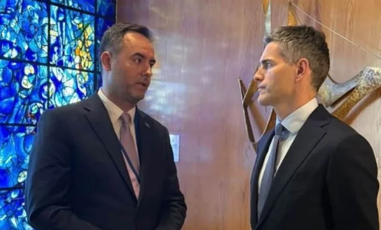 konjufca-diskuton-me-ministrin-e-jashtem-holandez-per-aktgjykimin-ndaj-ish-krereve-te-uck-se