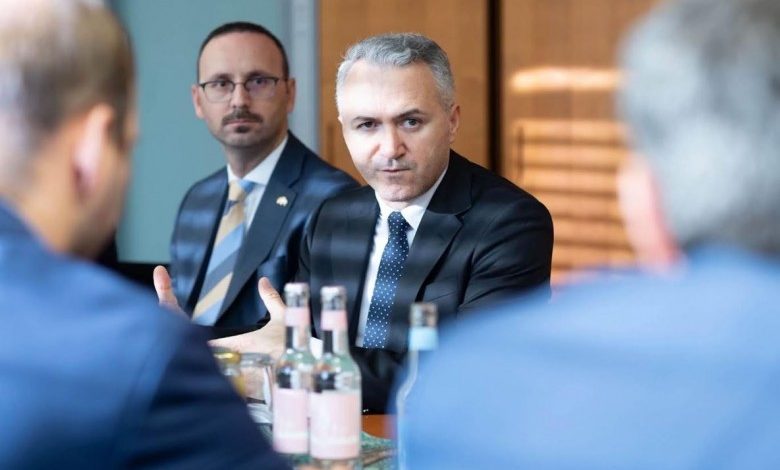 zulfaj-kerkon-mbeshtetjen-e-bundestagut-per-avancimin-e-kosoves-drejt-be-se
