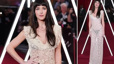 dakota-johnson-mahnit-me-fustanin-e-saj-transparent-ne-premieren-e-‘verity’