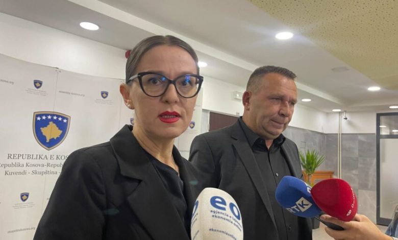 pdk-ja-largohet-nga-komisioni-per-mbikeqyrjen-e-aki-se,-kerkon-procedimin-e-ligjit-per-dhomat-e-specializuara