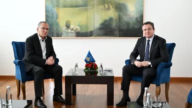 perfundon-takimi-kurti-hamza,-pdk-ja-mbledh-grupin-parlamentar