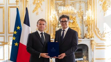 ambasadori-i-kosoves-ne-france-i-dorezon-kredencialet-presidentit-macron