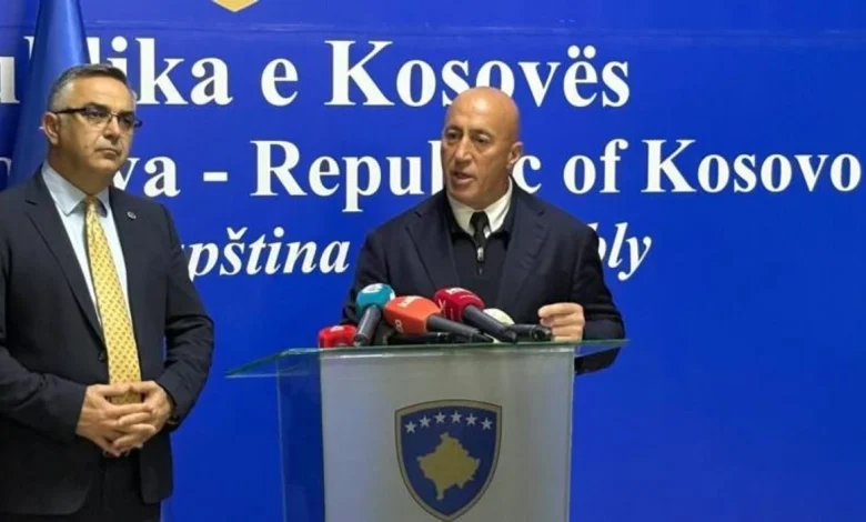 haradinaj:-kurti-i-dha-nje-goditje-te-rende-uck-se-duke-e-lene-ne-gjysme-ligjin-per-specialen