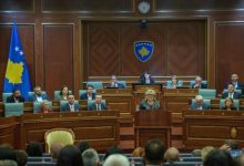 ambasadori-francez-uron-presidenten-shiroka-pula:-franca-pret-me-padurim-te-punoje-me-ju