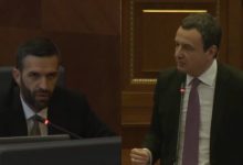 kurti-e-rrahmani-replikojne-ne-kuvend-per-kodin-e-ri-civil,-me-nenin-qe-u-hap-rruge-martesave-te-personave-te-gjinise-se-njejte