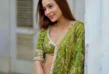 sara-khan:-nje-mesazh-prekes-per-shqiptaret-ne-kohe-te-veshtira