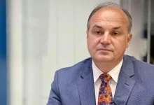 enver-hoxhaj-zyrtarizohet-si-perfaqesues-i-pdk-se-ne-grupin-punues-per-apelin-ne-hage