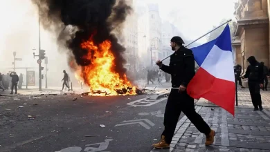 protestat-e-dhunshme-ne-france,-vendoset-shtetrrethimi-i-pjesshem-ne-paris-dhe-disa-qytete-te-tjera