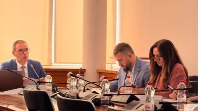 komisioni-per-buxhet-miraton-projektligjin-per-plotesim-ndryshimin-e-ligjit-mbi-ndarjet-buxhetore-per-vitin-2026