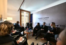 kurti-takon-lord-wood-of-anfield,-diskuton-forcimin-e-bashkepunimit-kosove–britani