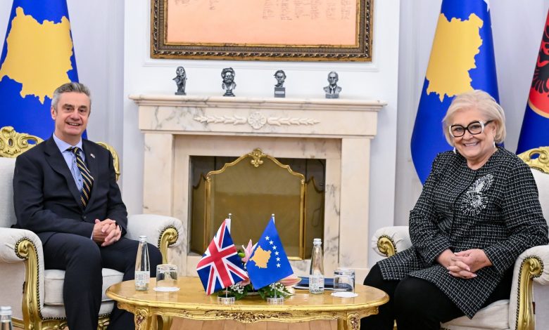 presidentja-shiroka-pula-priti-ambasadorin-hargreaves