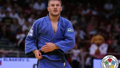 akil-gjakova-mposhtet-ne-cerekfinale,-vazhdon-ne-repesazh-per-medaljen-e-bronzte