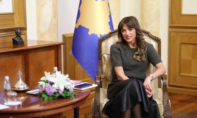 haxhiu:-barazia-gjinore-duhet-te-zere-vend-ne-vendimmarrjen-e-kuvendit